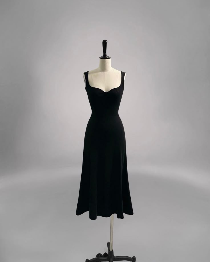 black dress outfit elegant elegant